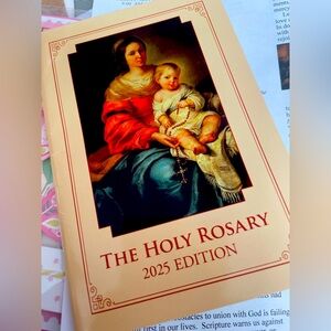 🍀 $12 bundle The Holy Rosary Booklet - Palm sized guide book